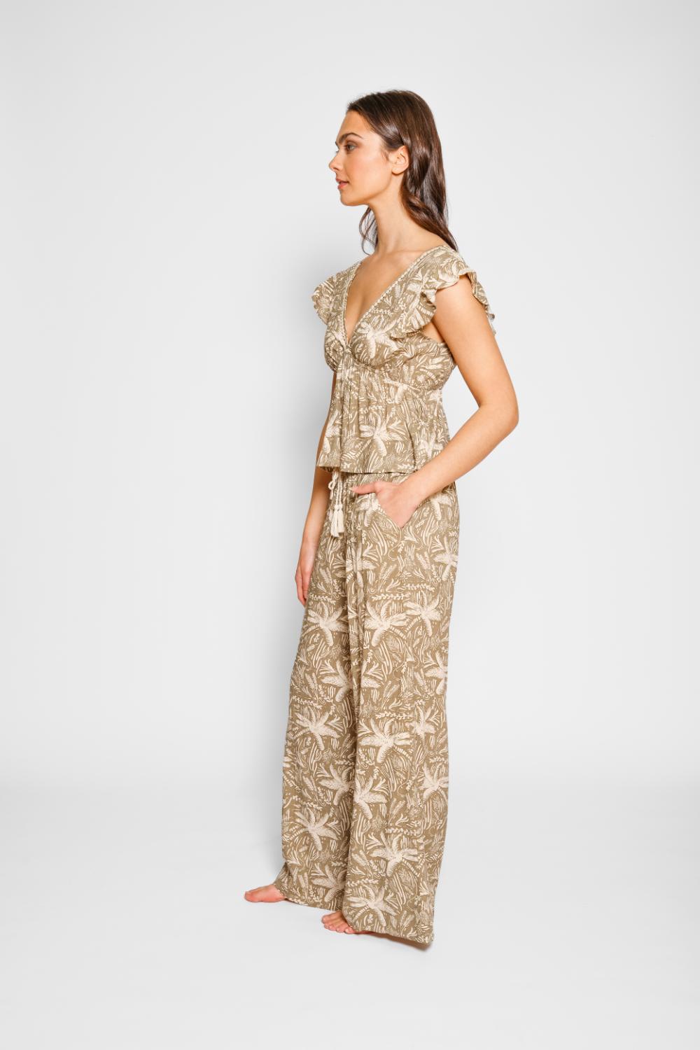 Las Palmas Ruffle Top Set in Khaki